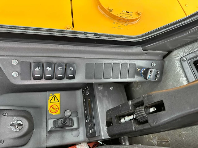 Volvo - 2020 - ec55d - midigraafmachine - afbeelding 31 van  46
