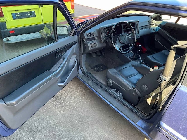 Volvo - 480 - oldtimer - 1995 - afbeelding 5 van  24