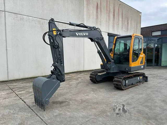 Volvo - ec55b - midi-excavator - 2011 - afbeelding 1 van  42