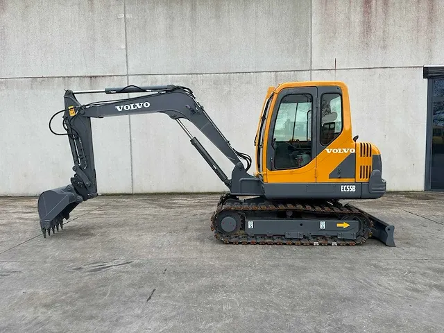 Volvo - ec55b - midi-excavator - 2011 - afbeelding 40 van  42