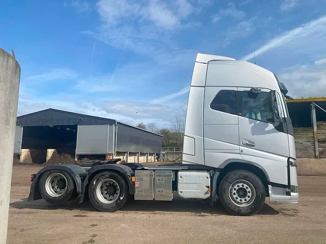 Volvo - fh16 750 - 2015 - 80tot - 2x aftakas - afbeelding 23 van  24