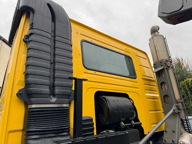 Volvo - fm12 6x6r - containerhaaksysteem - 2001 - afbeelding 9 van  29