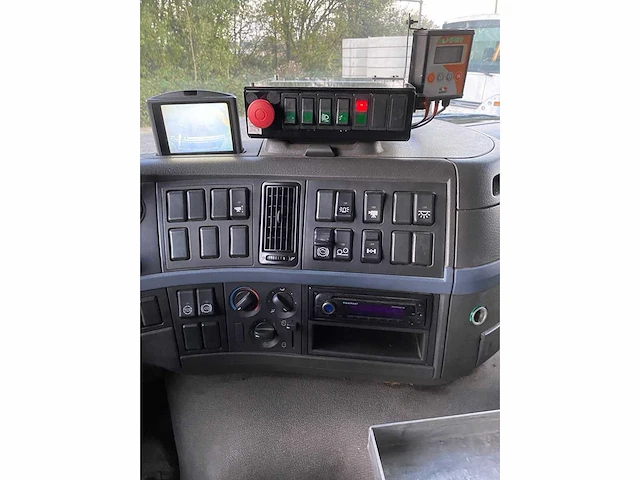 Volvo - fmfh9 - truck - 2007 - afbeelding 11 van  35