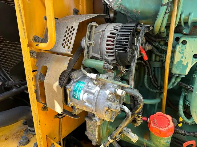 Volvo - l180f - shovel - 2008 - afbeelding 28 van  50