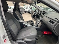 Volvo - xc70 - b - car - 2015 - afbeelding 8 van  23