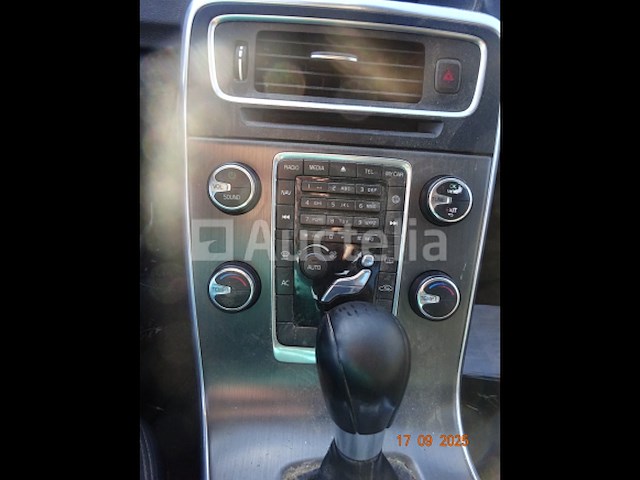 Volvo berline s60 d2 auto - afbeelding 8 van  26