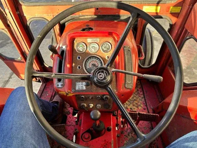 Volvo bm - 800l - tweewielaangedreven landbouwtractor - afbeelding 24 van  34
