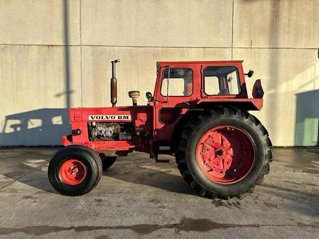 Volvo bm - 800l - tweewielaangedreven landbouwtractor - afbeelding 32 van  34
