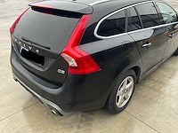 Volvo break v 60 personenauto - afbeelding 17 van  34