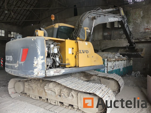 Volvo ec140clm rupsgraafmachine (2010-11.399 uur-vin:vcec140cp00110610) - afbeelding 12 van  22