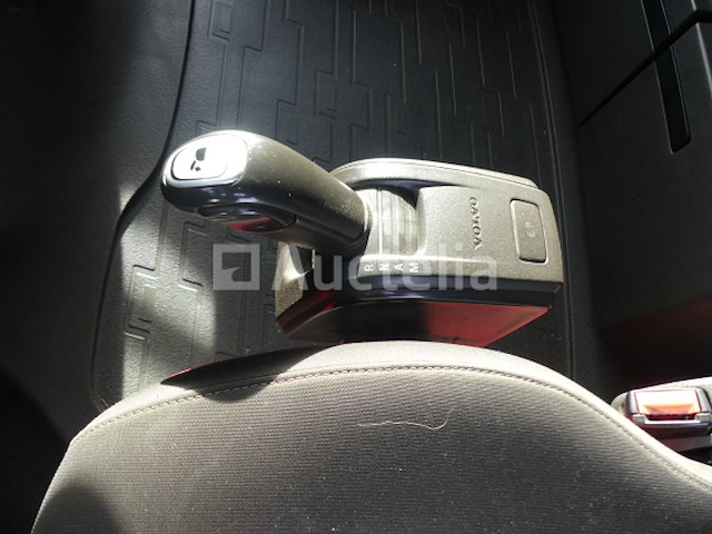 Volvo fh trekker (2016-704.996 km-vin: yv2rt40d2gb769077) - afbeelding 9 van  36