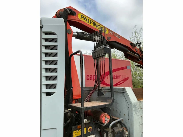 Volvo fl 220 vrachtwagen - afbeelding 3 van  16