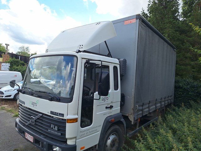 Volvo fl6 4x2 120 r vrachtwagen - afbeelding 9 van  18