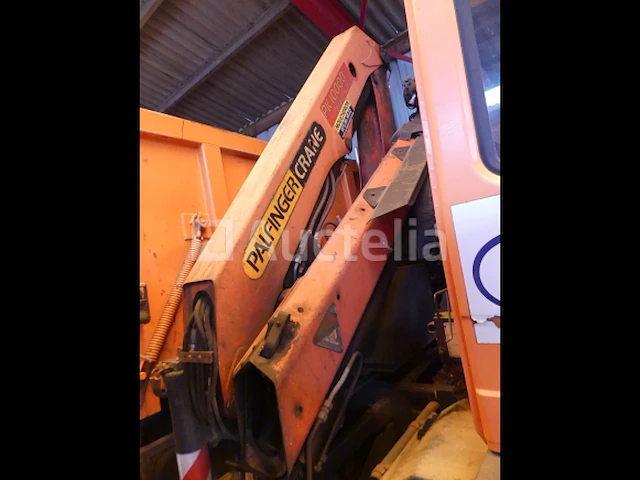 Volvo fl6e 19.0 dump truck + hulpkraan - afbeelding 11 van  39