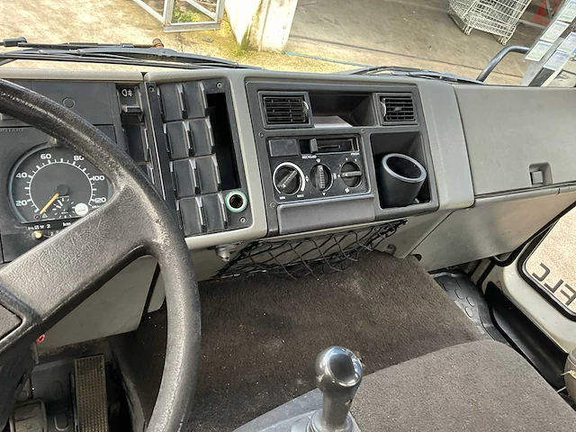 Volvo flc vrachtwagen - afbeelding 2 van  29