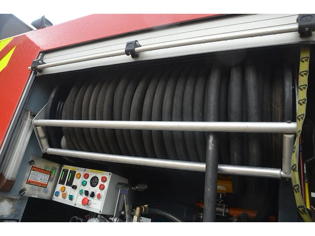 Volvo fm 4x2 tankwagen, bouwjaar: 06/06/2004, ch.nr. yv2j4cja12a552658 met boorddocumenten en sleutel - afbeelding 3 van  46