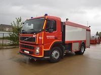 Volvo fm 4x2 tankwagen, bouwjaar: 06/06/2004, ch.nr. yv2j4cja12a552658 met boorddocumenten en sleutel - afbeelding 4 van  46