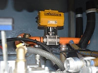 Volvo fm 4x2 tankwagen, bouwjaar: 06/06/2004, ch.nr. yv2j4cja12a552658 met boorddocumenten en sleutel - afbeelding 8 van  46