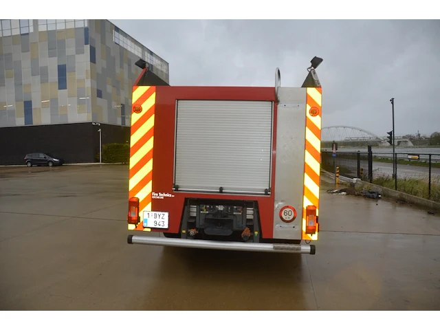 Volvo fm 4x2 tankwagen, bouwjaar: 06/06/2004, ch.nr. yv2j4cja12a552658 met boorddocumenten en sleutel - afbeelding 12 van  46