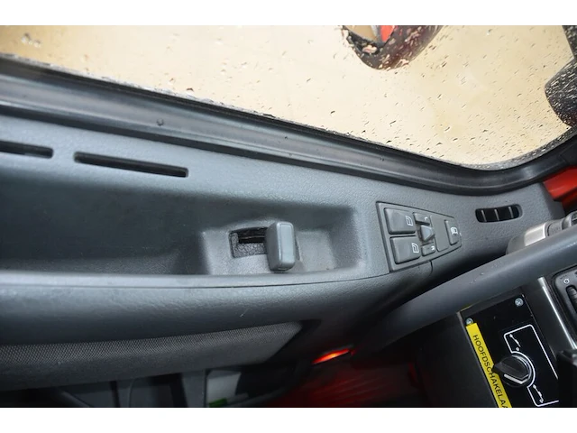 Volvo fm 4x2 tankwagen, bouwjaar: 06/06/2004, ch.nr. yv2j4cja12a552658 met boorddocumenten en sleutel - afbeelding 25 van  46