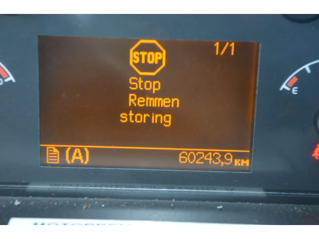 Volvo fm 4x2 tankwagen, bouwjaar: 06/06/2004, ch.nr. yv2j4cja12a552658 met boorddocumenten en sleutel - afbeelding 27 van  46