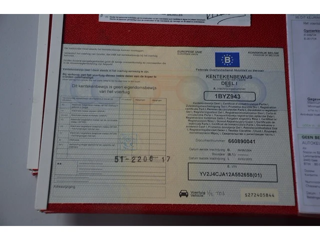 Volvo fm 4x2 tankwagen, bouwjaar: 06/06/2004, ch.nr. yv2j4cja12a552658 met boorddocumenten en sleutel - afbeelding 30 van  46