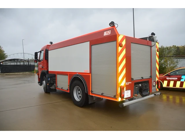 Volvo fm 4x2 tankwagen, bouwjaar: 06/06/2004, ch.nr. yv2j4cja12a552658 met boorddocumenten en sleutel - afbeelding 34 van  46