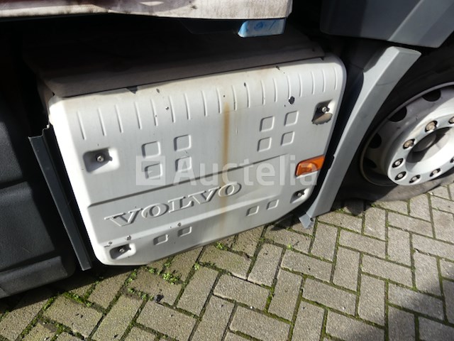 Volvo fm curb truck (2016-561.954 km-vin:yv2x922c5ga795659) - afbeelding 19 van  37