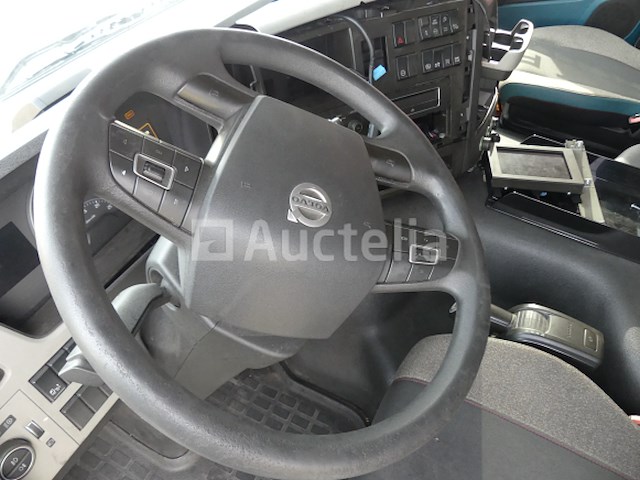 Volvo fm curb truck (2016-561.954 km-vin:yv2x922c5ga795659) - afbeelding 32 van  37