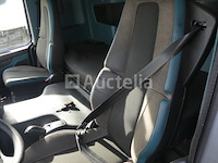Volvo fm trekker (2016-713.949 km-vin:yv2xzx0a3gb778254) - afbeelding 8 van  30