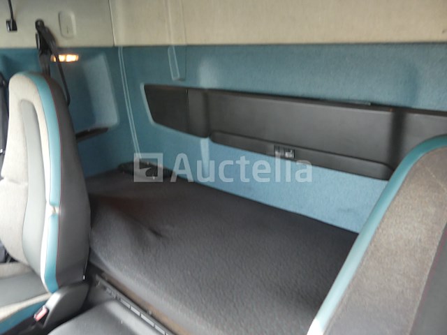 Volvo fm trekker (2016-713.949 km-vin:yv2xzx0a3gb778254) - afbeelding 10 van  30