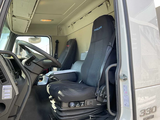 Volvo fm330 vrachtwagen - afbeelding 5 van  37