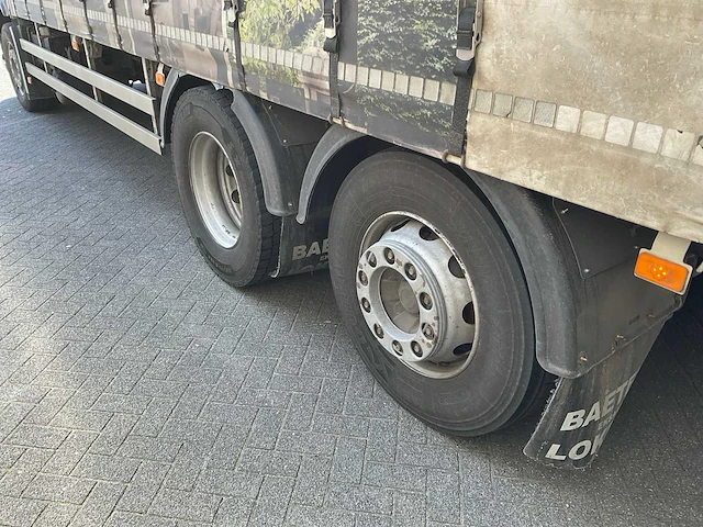 Volvo fm330 vrachtwagen - afbeelding 37 van  37