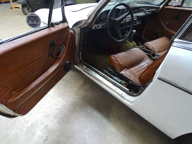 Volvo p1800 (restauratie-basis) - afbeelding 20 van  41
