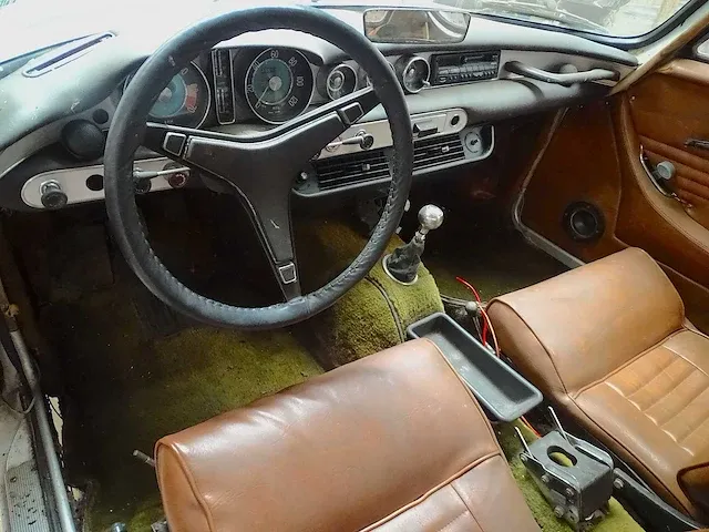 Volvo p1800 (restauratie-basis) - afbeelding 21 van  41
