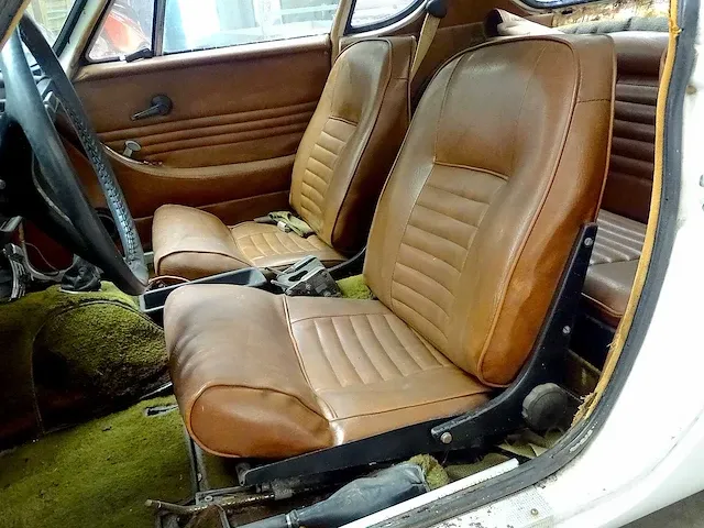 Volvo p1800 (restauratie-basis) - afbeelding 22 van  41
