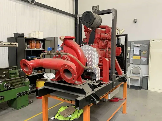 Volvo penta d 60 b brandweerpomp - afbeelding 6 van  10