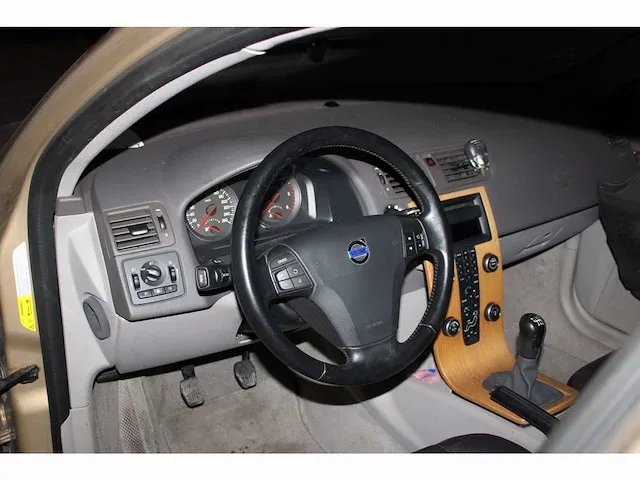Volvo s40 - afbeelding 16 van  27