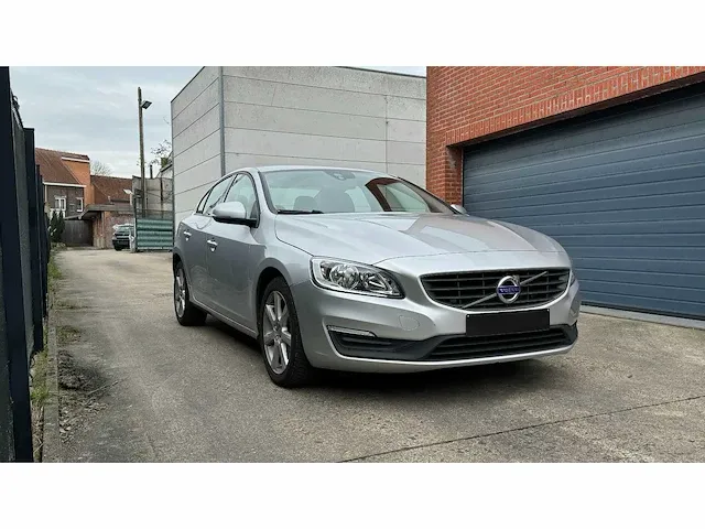 Volvo s60 - afbeelding 13 van  17