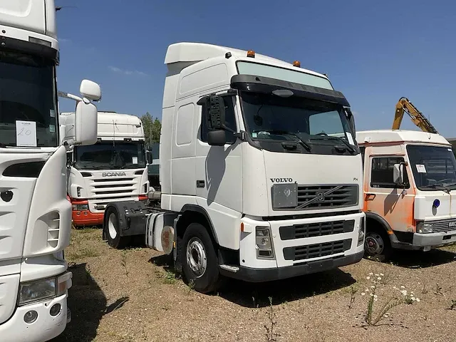 Volvo trekker - afbeelding 7 van  12
