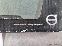 Volvo truck - afbeelding 2 van  3