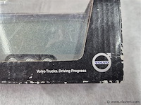 Volvo truck - afbeelding 2 van  3