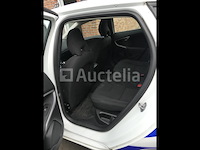 Volvo v40 gemengd auto (2015-87.651 km-vin:yv1mv8481f2213201) - afbeelding 23 van  27