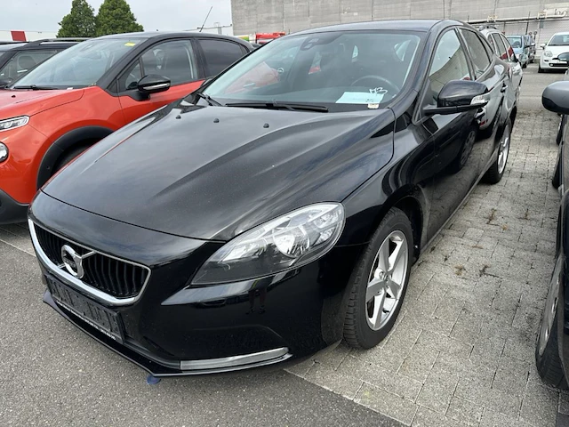 Volvo v40 v40 2.0 d2 eco kinetic 120, 2017 - afbeelding 1 van  19