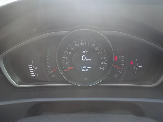 Volvo v40 - afbeelding 3 van  17