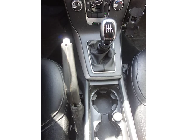 Volvo v40 - afbeelding 5 van  17