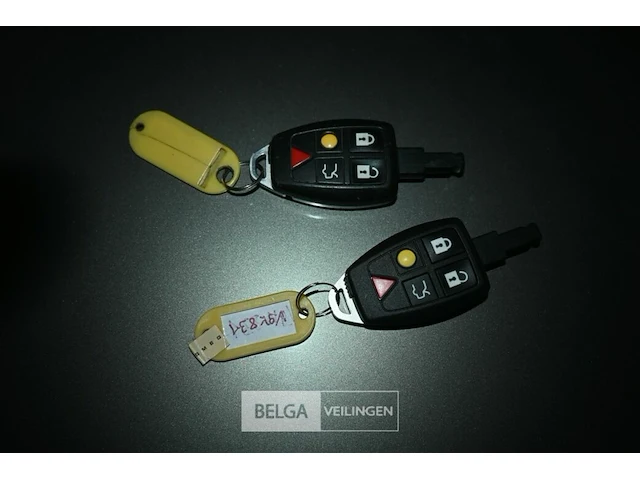 Volvo v50 stationwagen - afbeelding 15 van  22