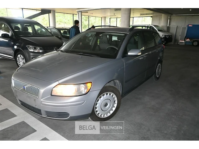 Volvo v50 stationwagen - afbeelding 1 van  22