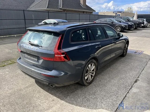Volvo v60 - 2018 - afbeelding 8 van  13