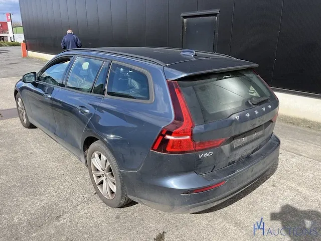 Volvo v60 - 2018 - afbeelding 10 van  13